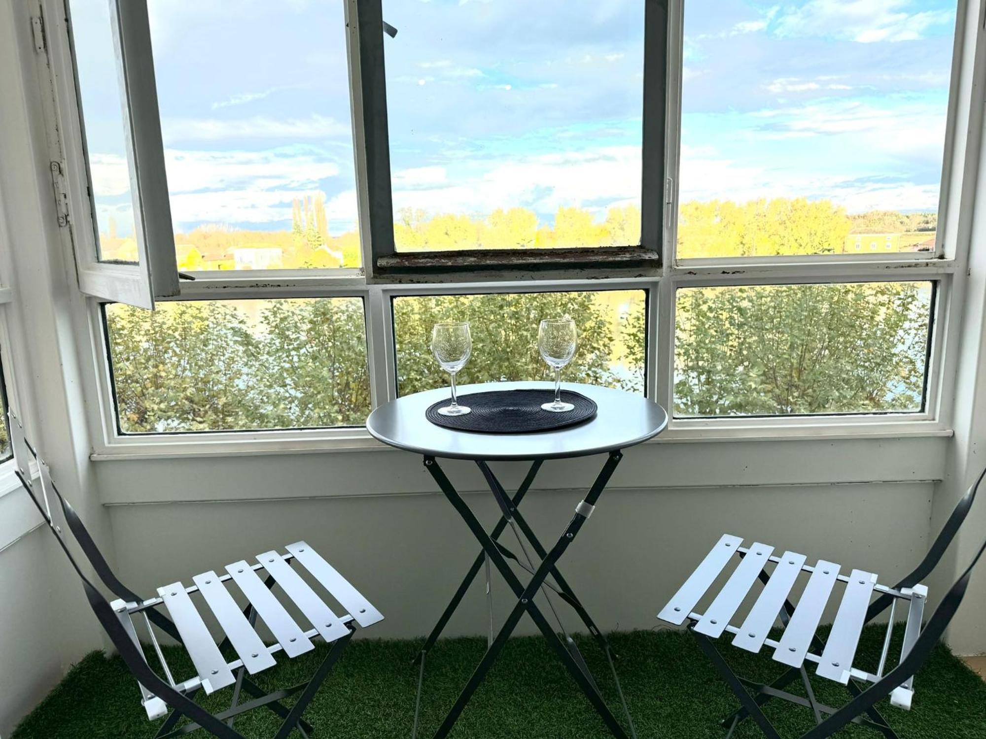 טורנוס Appartement Quai Saone - By Primo C0Nciergerie מראה חיצוני תמונה